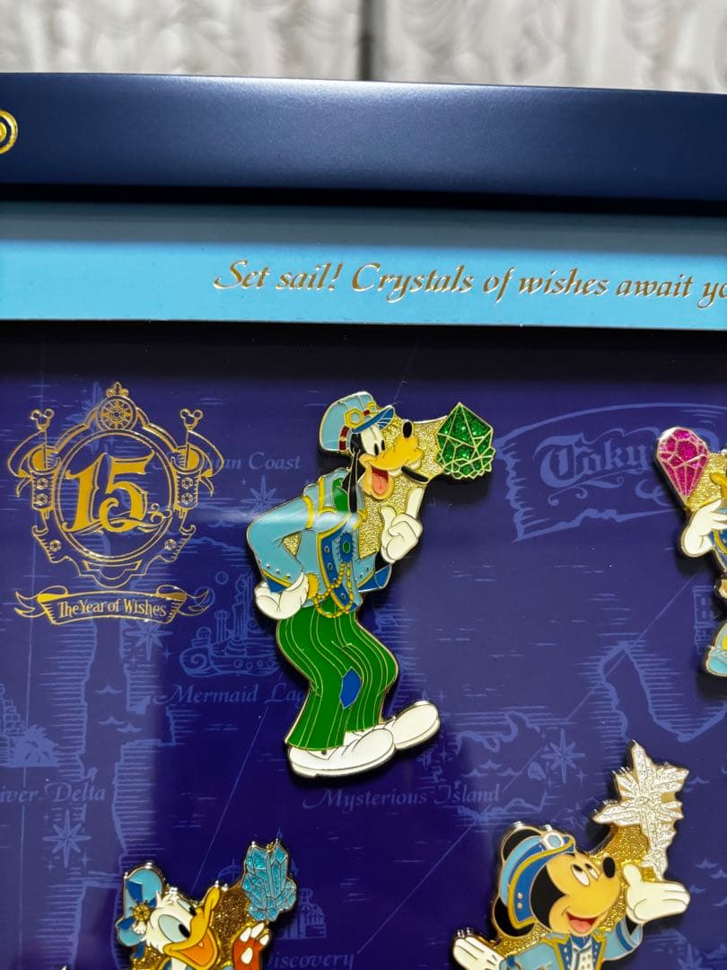 ディズニーシー　15周年　ピンバッジセット　ファンダフル