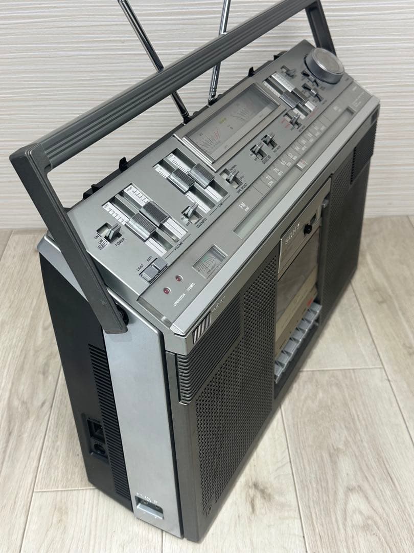 美品！昭和の名機SONYソニーCFS-686 ラジカセ　ラジオAM FM整備品