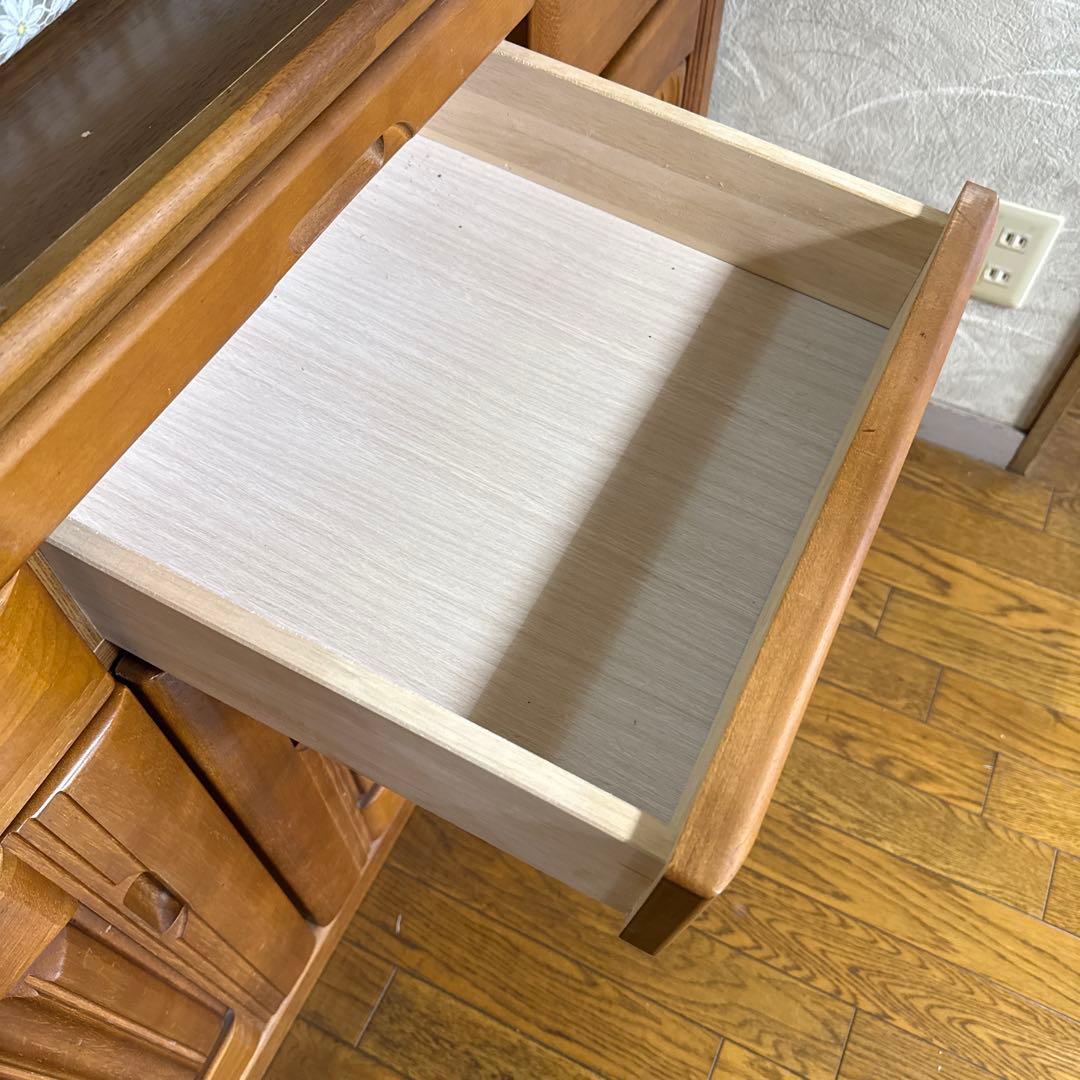 木製クラシックキャビネット幅127cm