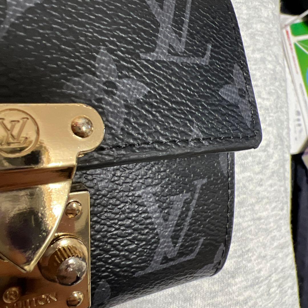 LOUIS VUITTON ミニ財布