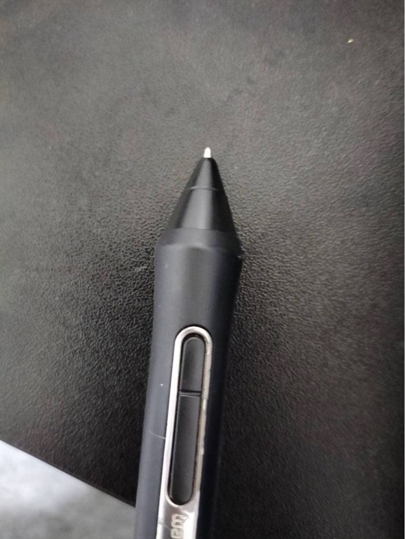 ワコム液タブ Wacom Cintiq 22専用スタンド付