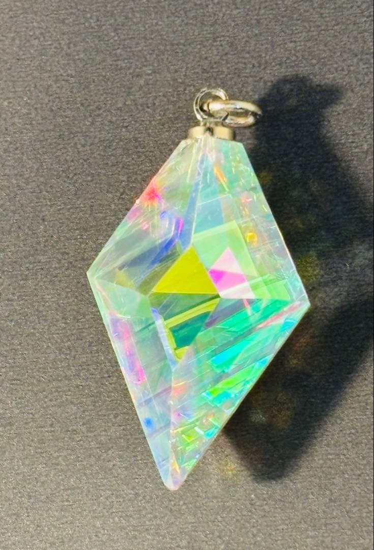 ダイクロガラス、リバーシブルネックレストップ　匿名配送