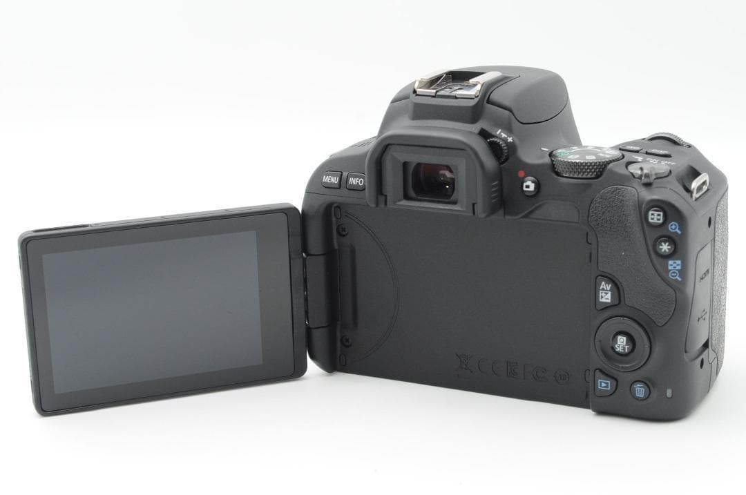 ◆新品級①◆春のSALE◆ Canon EOS Kiss x9 ダブルレンズ