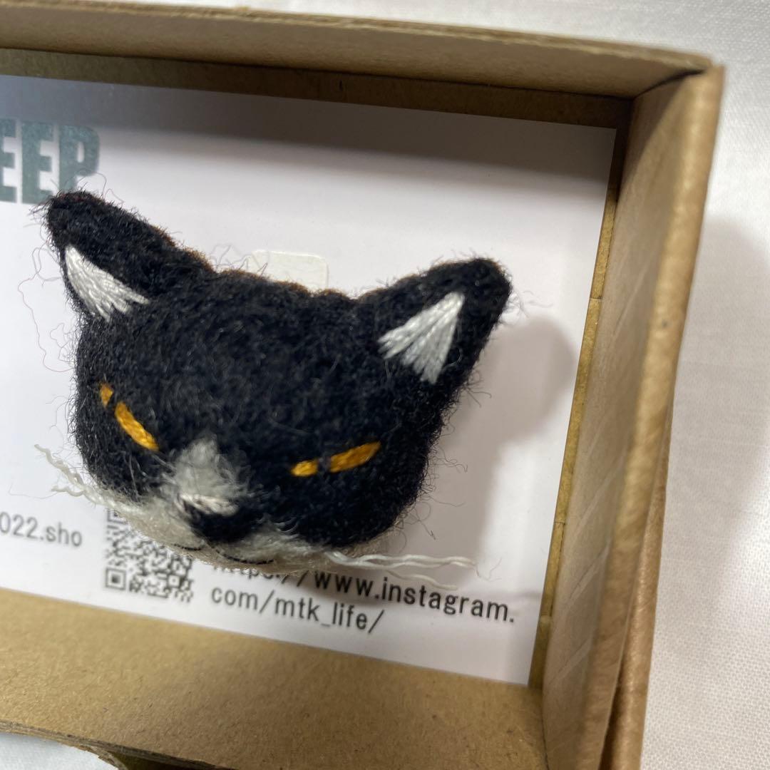 MTK SHEEP 猫の顔ブローチ　箱有り