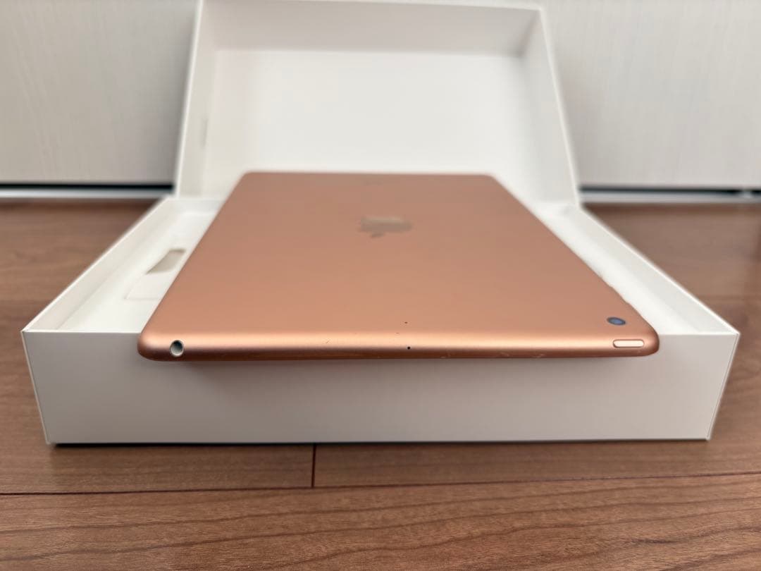 Apple iPad 第6世代 32GB Wi-Fi ゴールド 本体