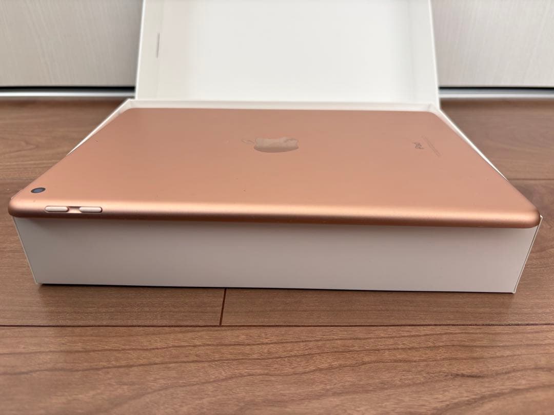 Apple iPad 第6世代 32GB Wi-Fi ゴールド 本体