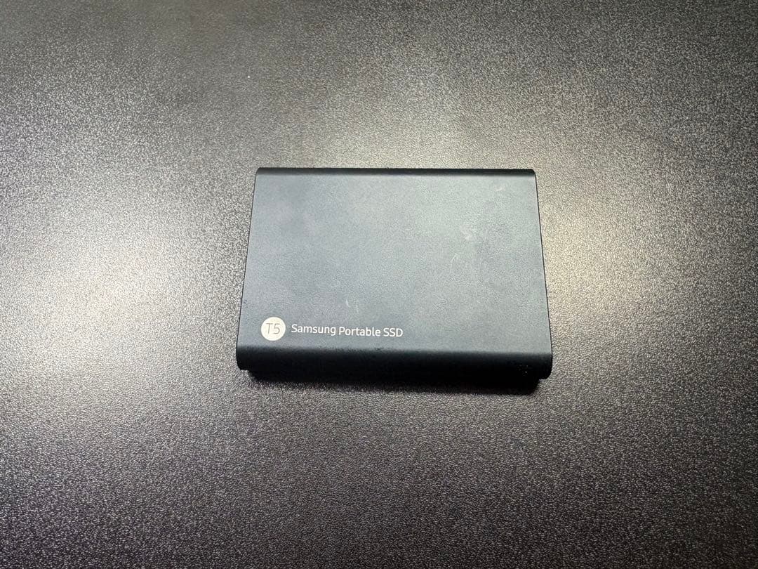 外付けハードディスク・ドライブ Samsung Portable SSD T5 2TB