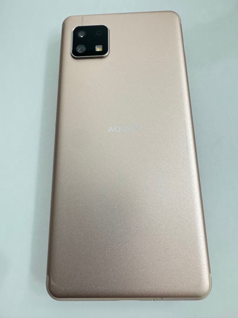AQUOS スマートフォン ライトカッパー　本体　SIMフリー