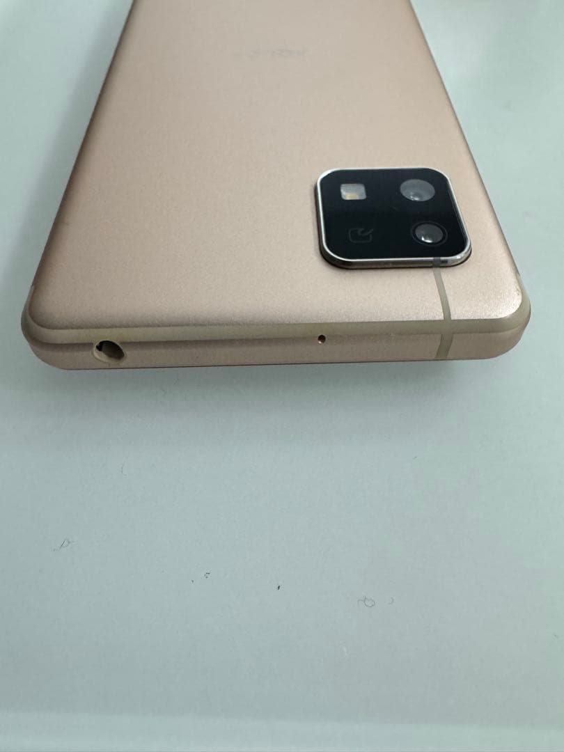 AQUOS スマートフォン ライトカッパー　本体　SIMフリー