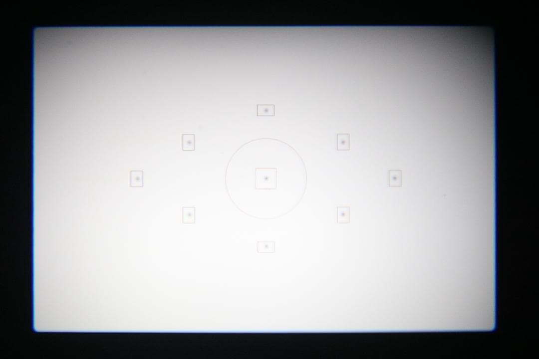 ⭐自由自在の回転モニター⭐Canon Kiss x9 ⭐一眼レフ 軽量＆高画質