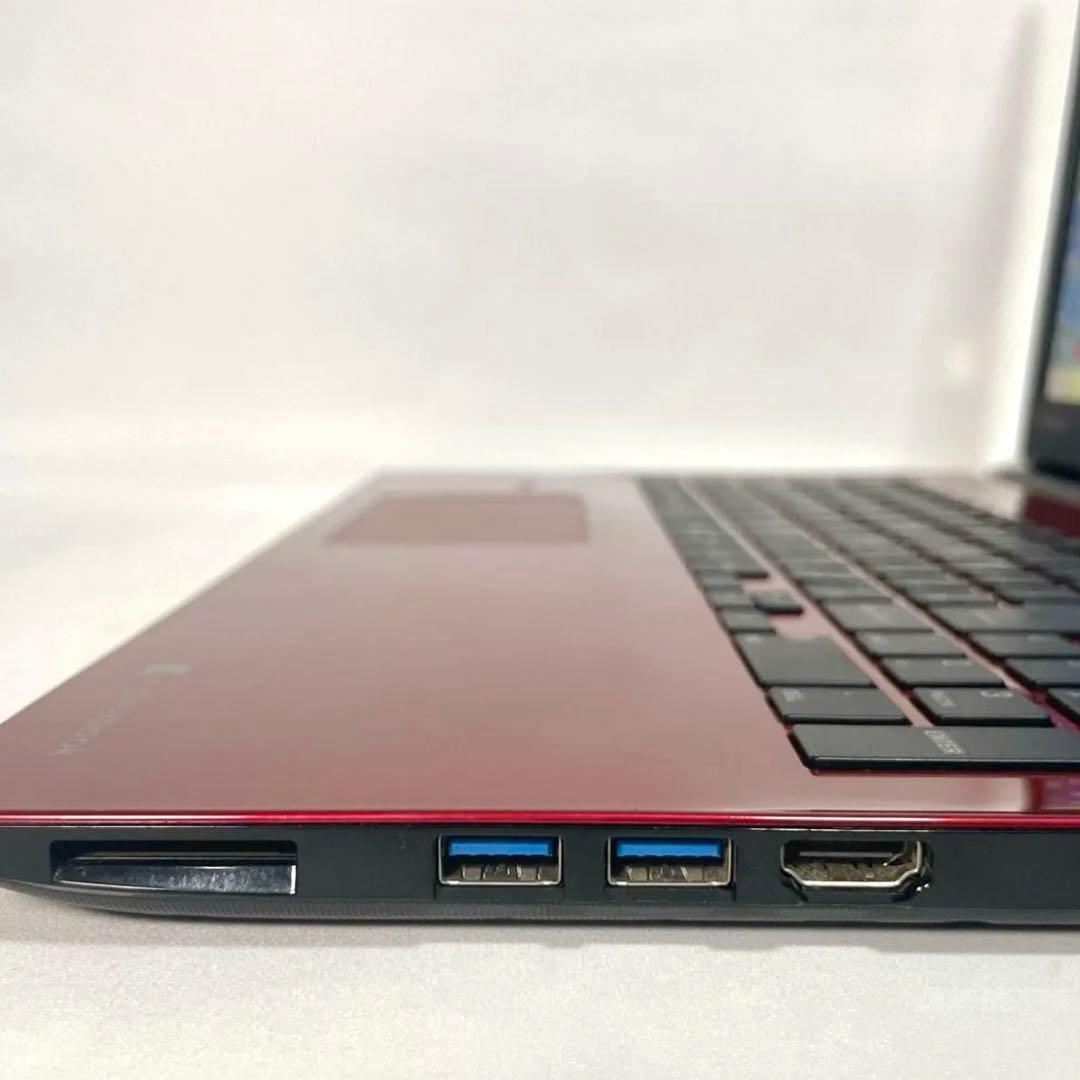 TOSHIBA dynabook T75ERS SSD512GB パソコンレッド