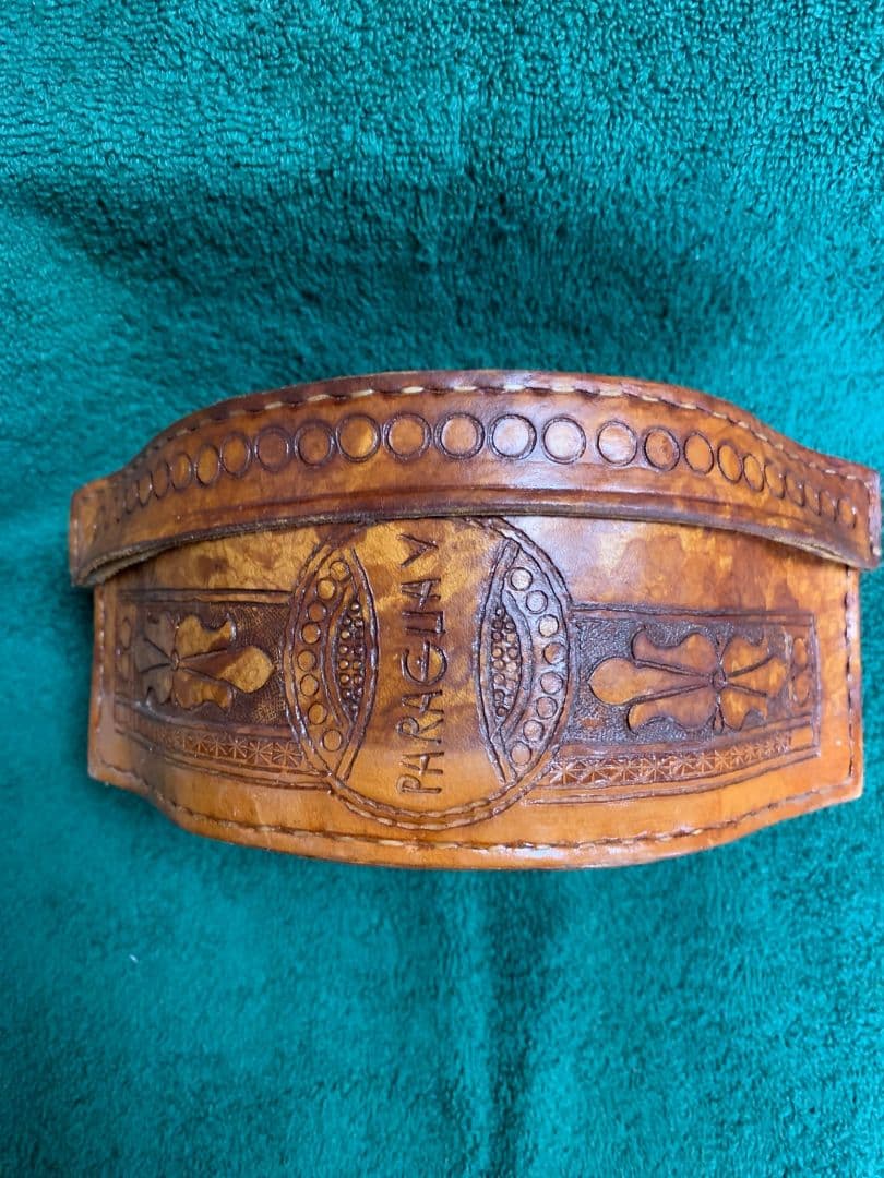パラグアイの皮製小物入れ ハンドメイド