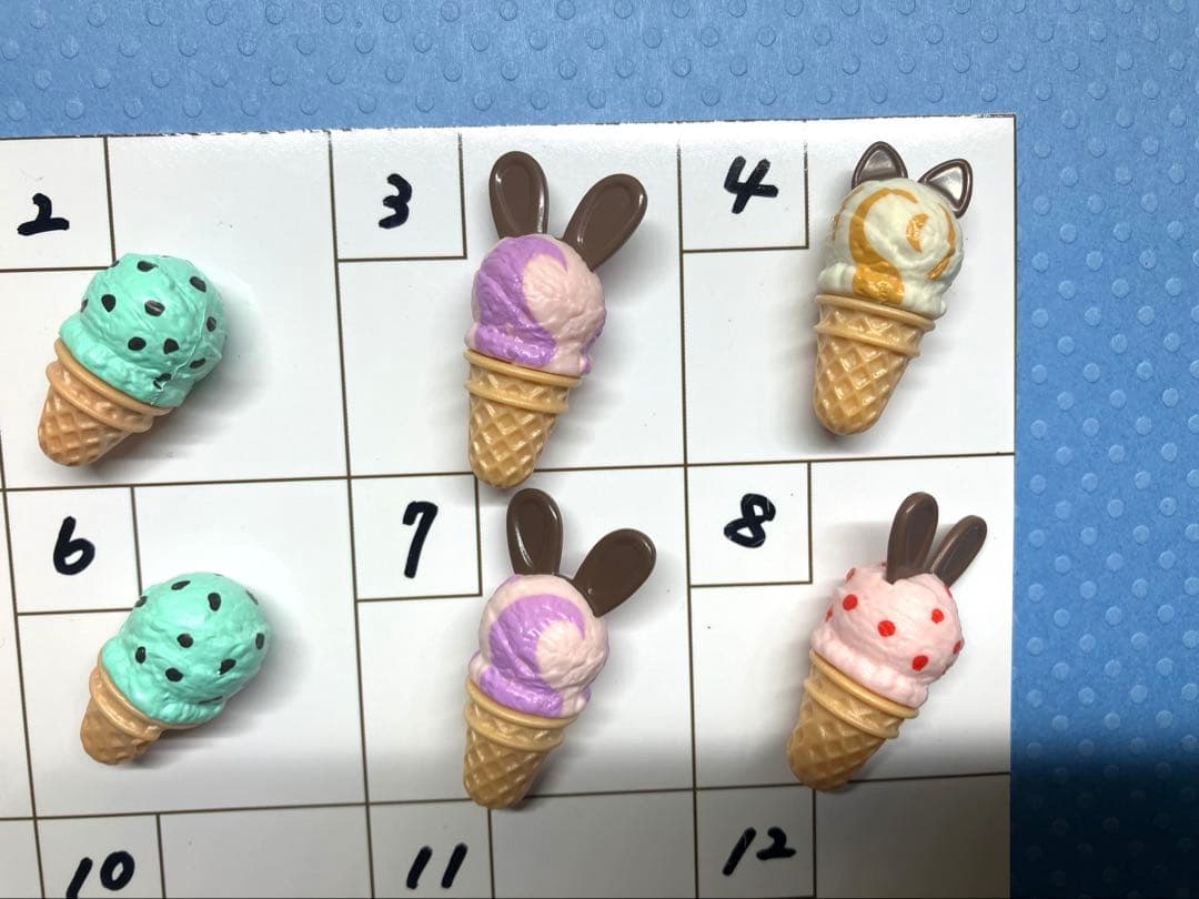 シルバニア　¥250小物（アイス）