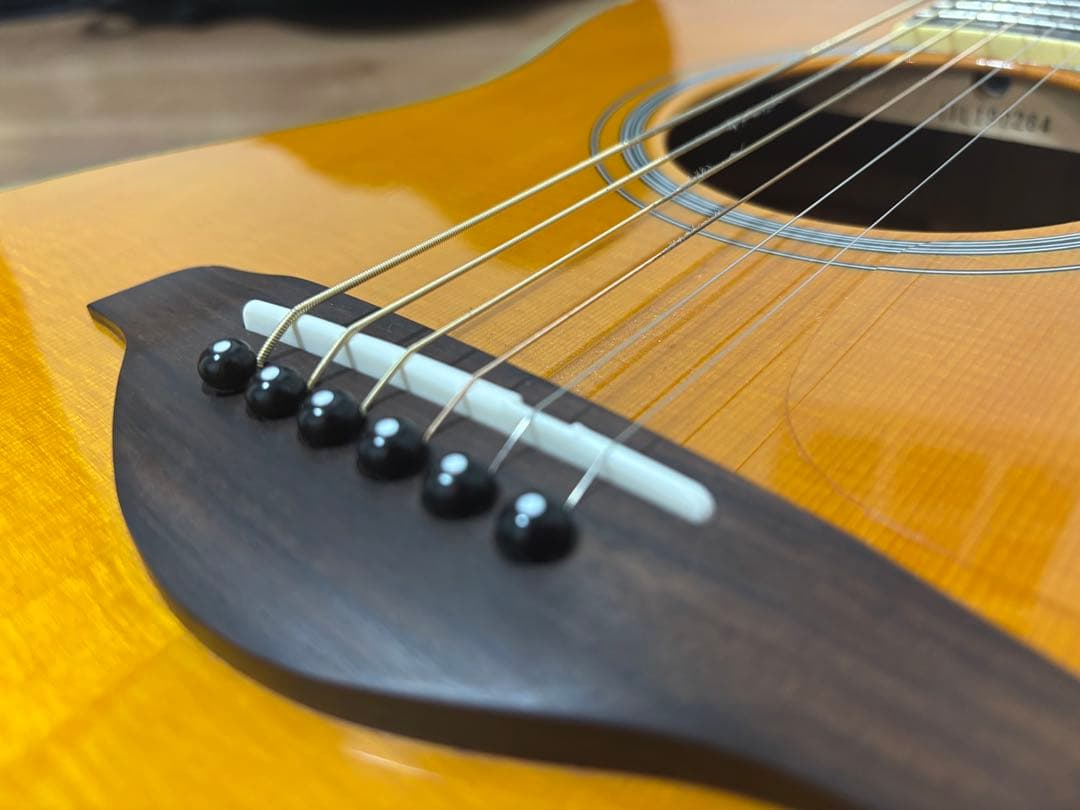 ヤマハ　Yamaha FS-TA アコースティックギター トランス　美品　発送