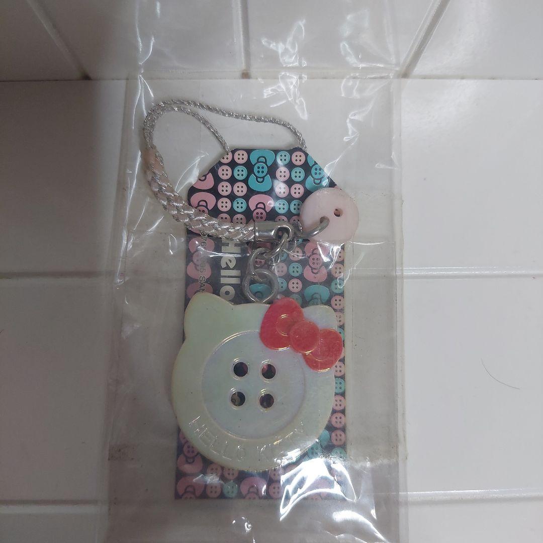 レア⭐新品⭐未使用　キティ　根付け　ボタン