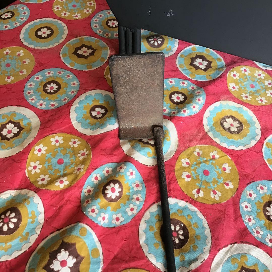 猫 金属　ファイヤーツール　薪ストーブ　ハンドメイド 火かき棒　特注品