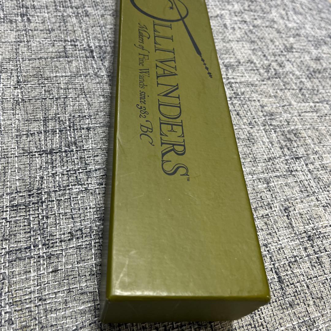 OLLIVANDRRS魔法の杖レアとハリーポッターの杖set