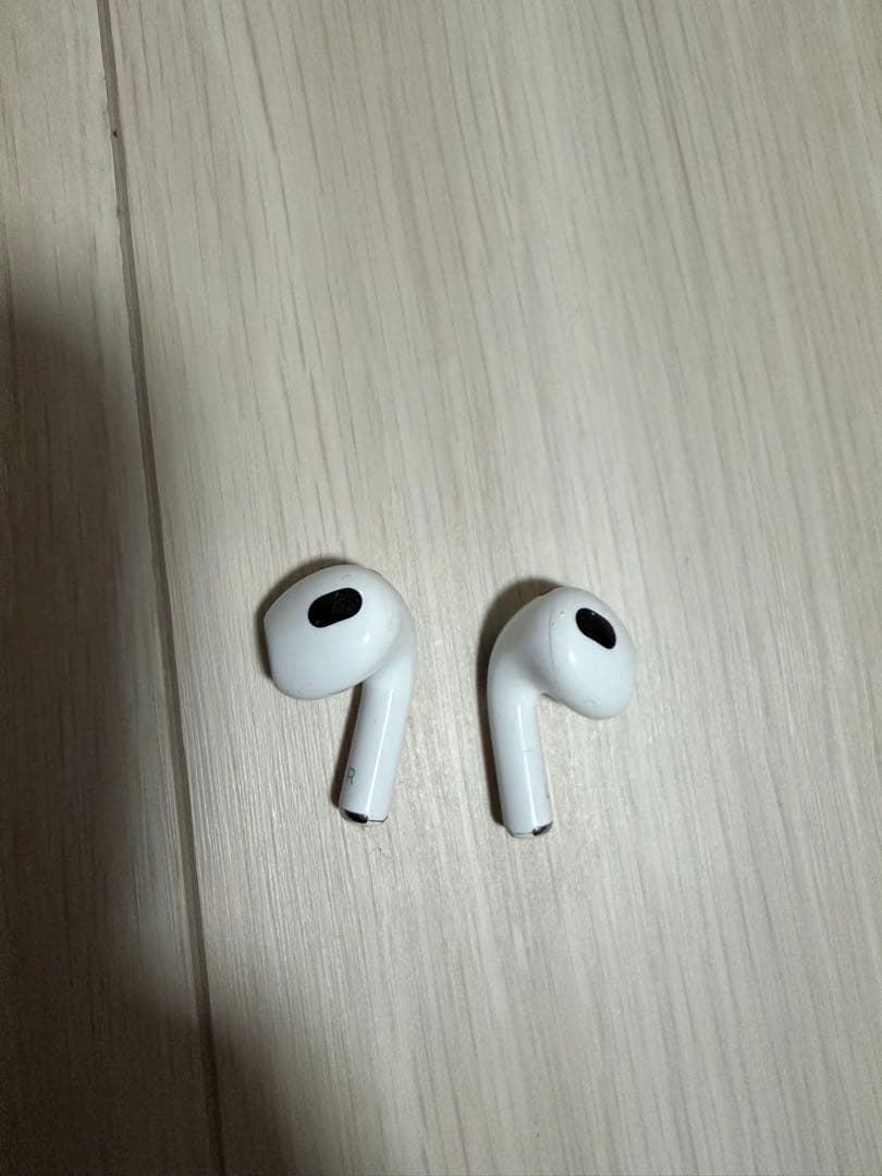 AirPods 第3世代 Lightning充電ケース付き MPNY3J/A
