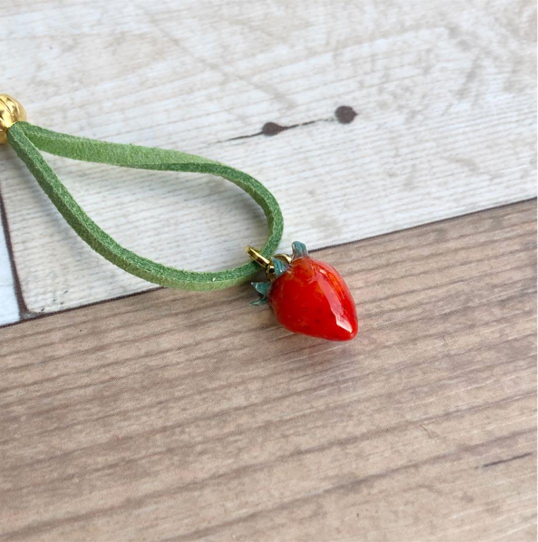 小さなチョコがけ苺ショルダー等　メルカリショップス