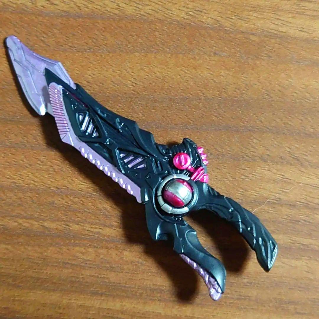 アクションフィギュア　仮面ライダードォーン　リペイント