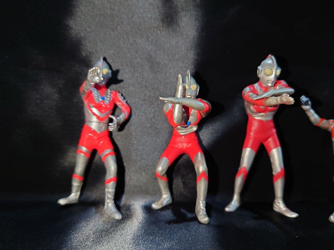HGウルトラマンシリーズ ウルトラマン怪獣27体セット ガシャポン バンダイ