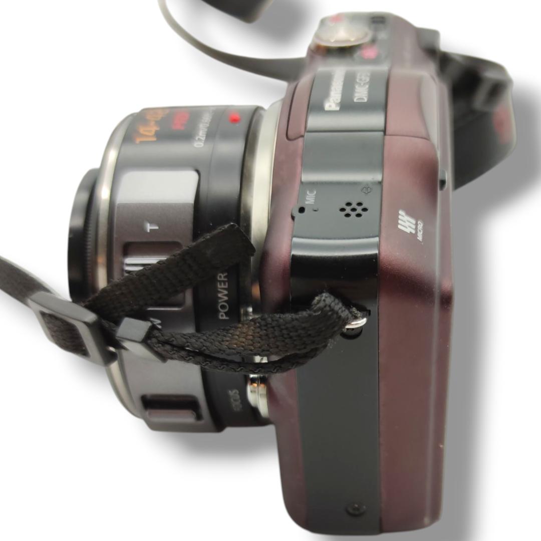 PANASONIC　LUMIX GF3 14-42mmレンズ付き