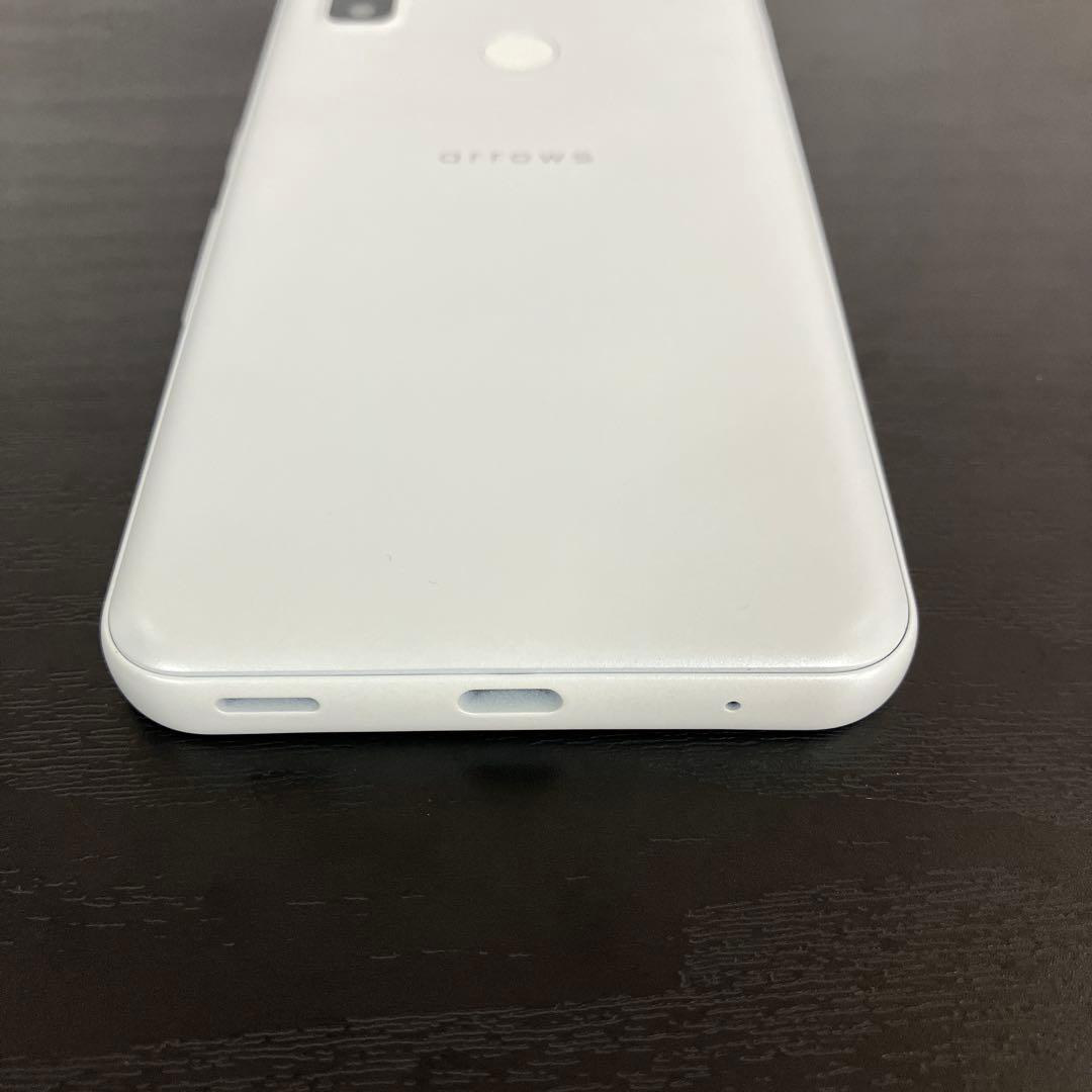 arrows We 64GB ホワイト　※未使用に近い
