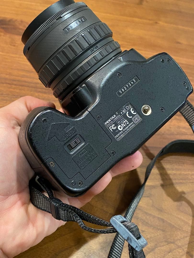 PENTAX ist DS CCDデジタル一眼 標準レンズ　F 35-70付