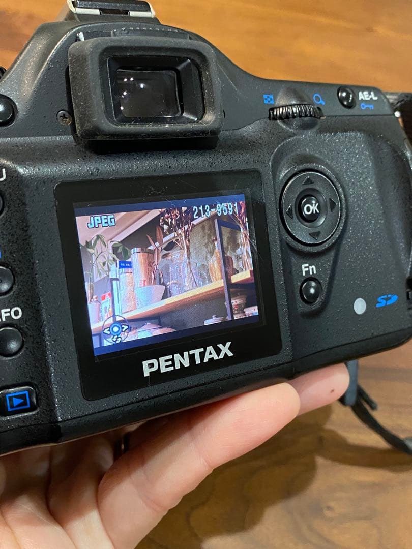 PENTAX ist DS CCDデジタル一眼 標準レンズ　F 35-70付