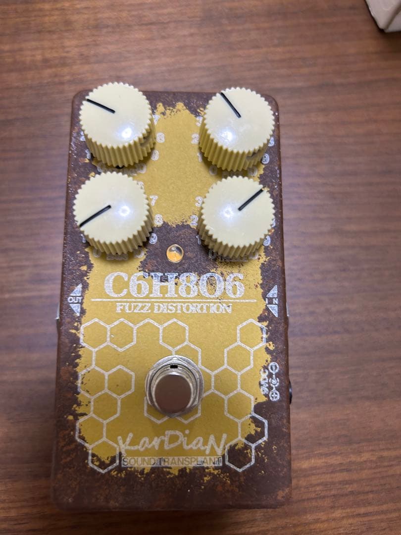 kirdian C6H8O6 ファズディストーション