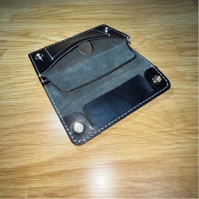 ミドルトラッカーウォレット/栃木レザー/黒色/ステッチ白色/フルハンドメイド