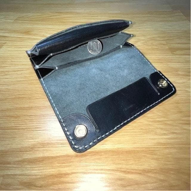 ミドルトラッカーウォレット/栃木レザー/黒色/ステッチ白色/フルハンドメイド