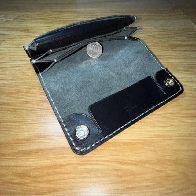 ミドルトラッカーウォレット/栃木レザー/黒色/ステッチ白色/フルハンドメイド