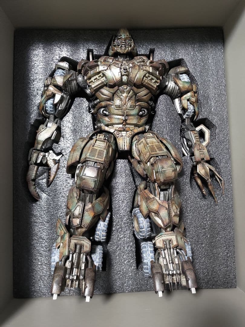 トランスフォーマー メガトロン フィギュア