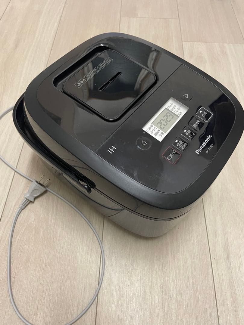 2024年製　Panasonic 炊飯器