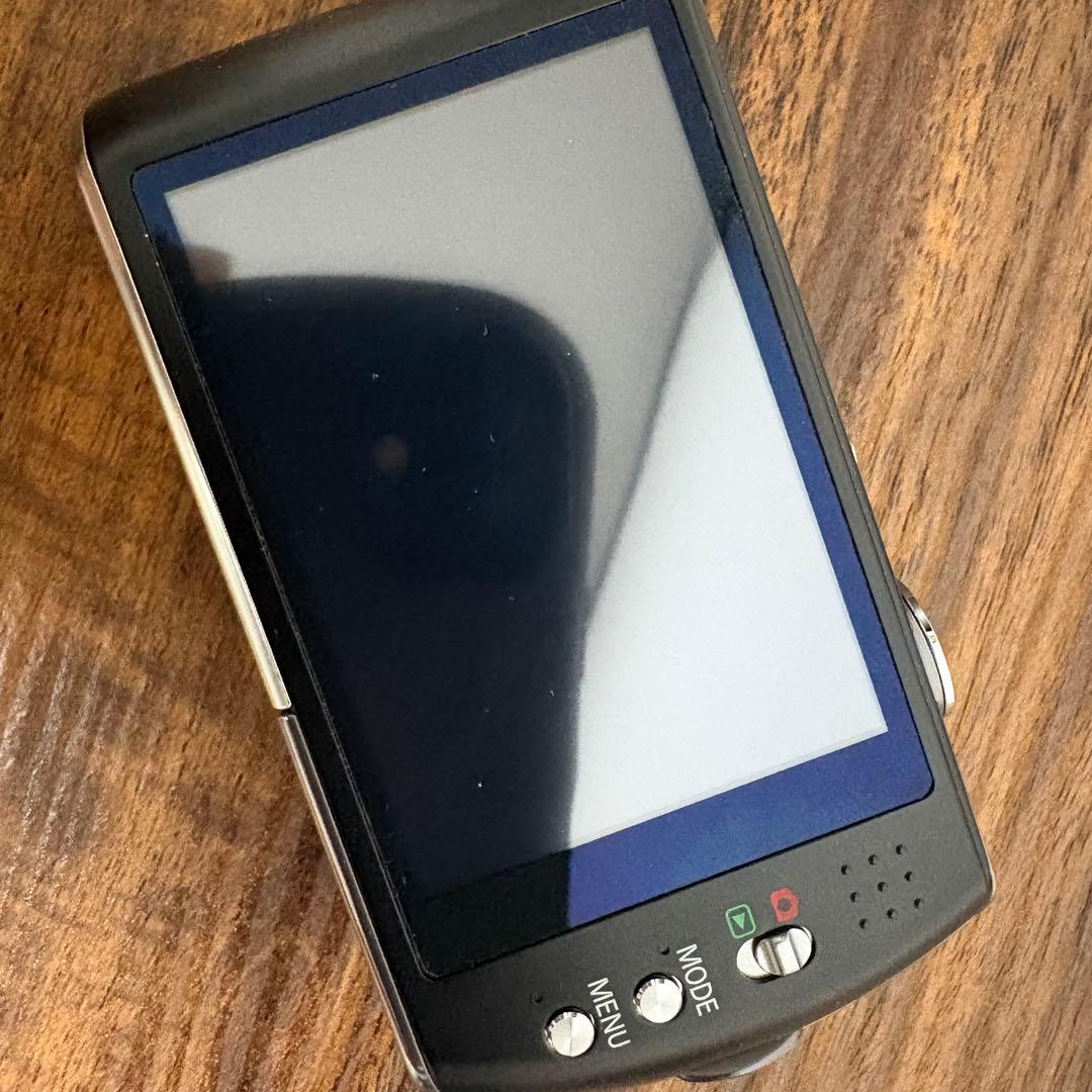 【美品✨】Panasonic LUMIX DMC-FX70 コンデジ　CCD