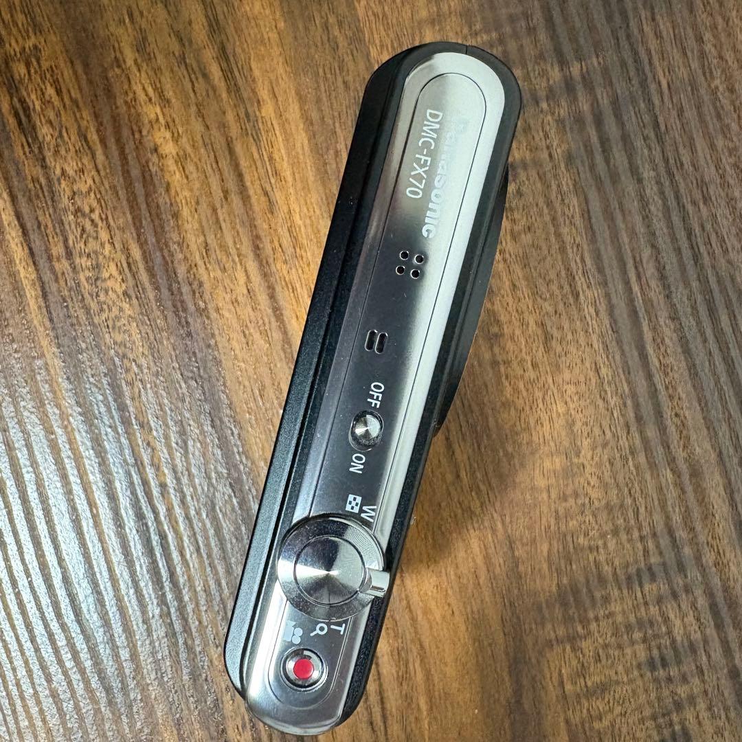 【美品✨】Panasonic LUMIX DMC-FX70 コンデジ　CCD