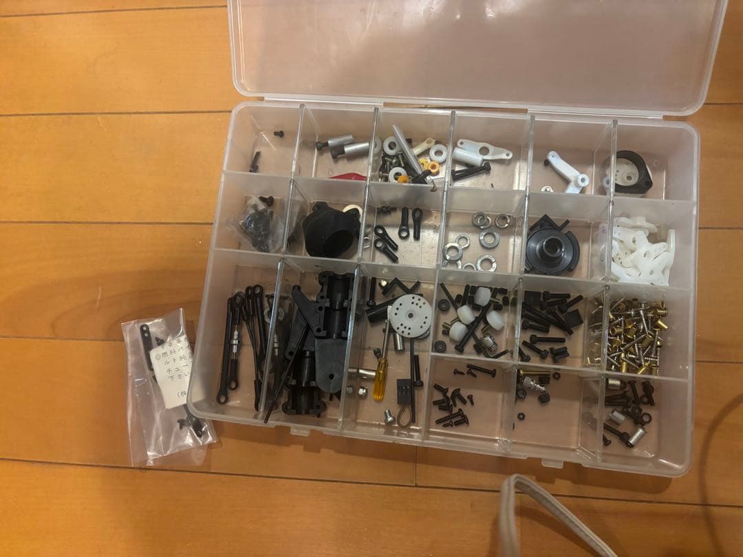 ヘリコプターのラジコン関係のパーツいろいろ　ジャンクで