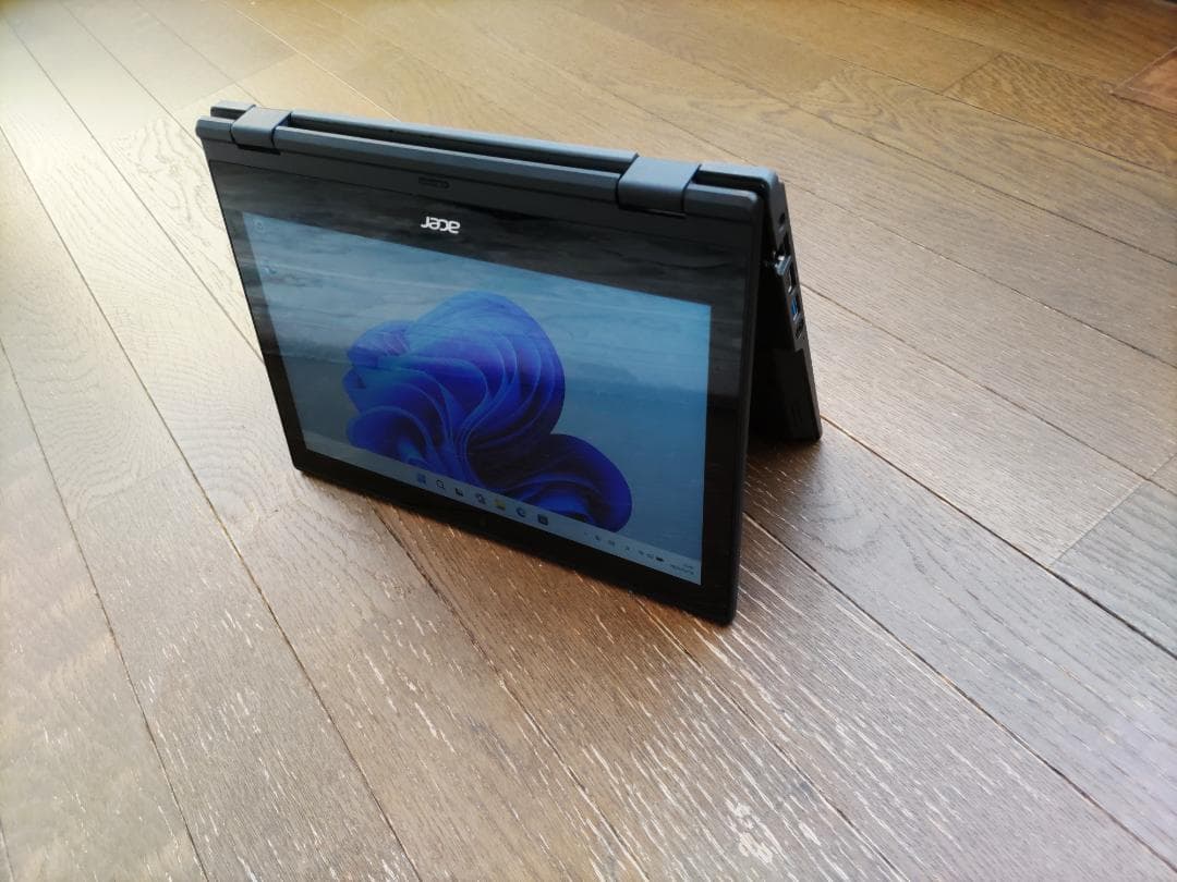 タブレットにもなる　AcerノートPC　オフィス2019　winndows11