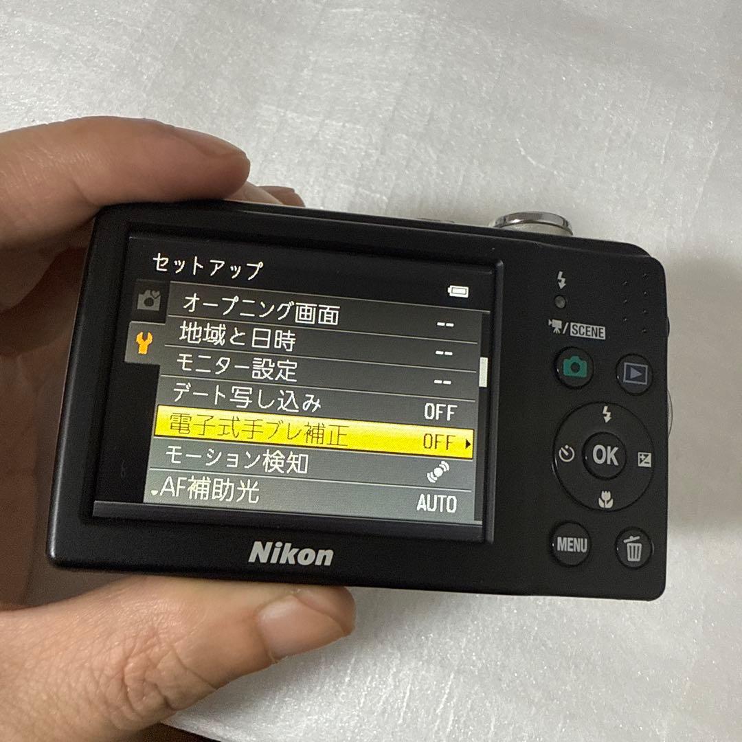 ❗️激安価格❗️デジカメ　本体　Nikon Coolpix L23