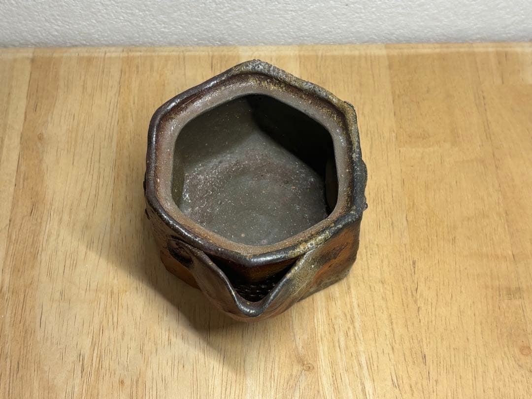 127. 備前焼 宝瓶 登り窯 カニとタニシ 貝6角 手びねり 急須