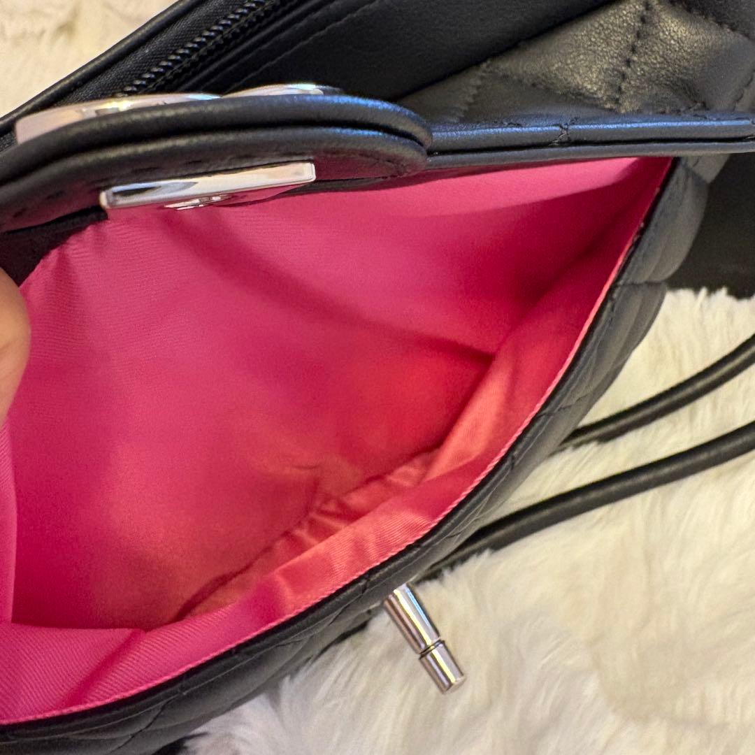CHANEL ショルダーバッグ