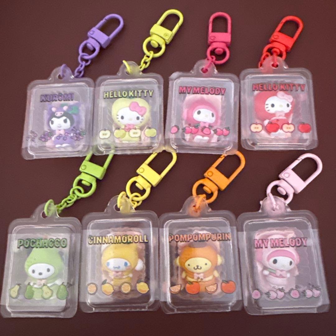 サンリオキャラクターズ　フルーツストラップ 8個コンプセット