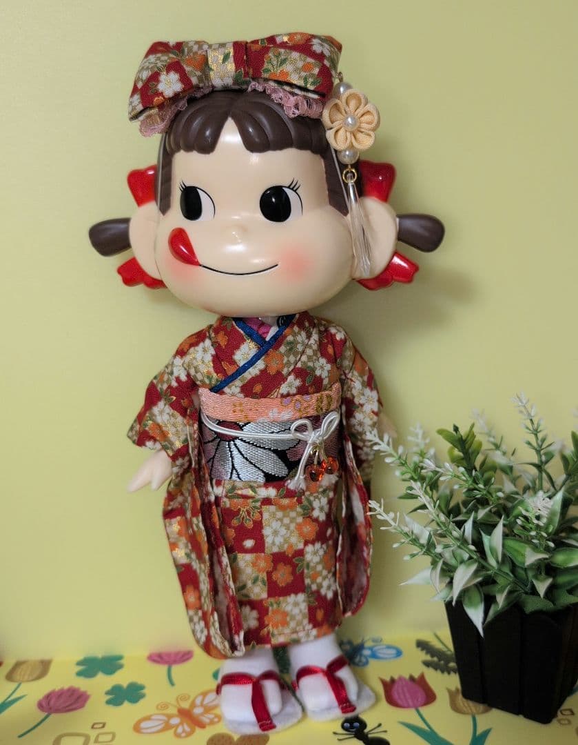 ペコちゃん人形　あっちゃん人形　着物　袴　２体セット