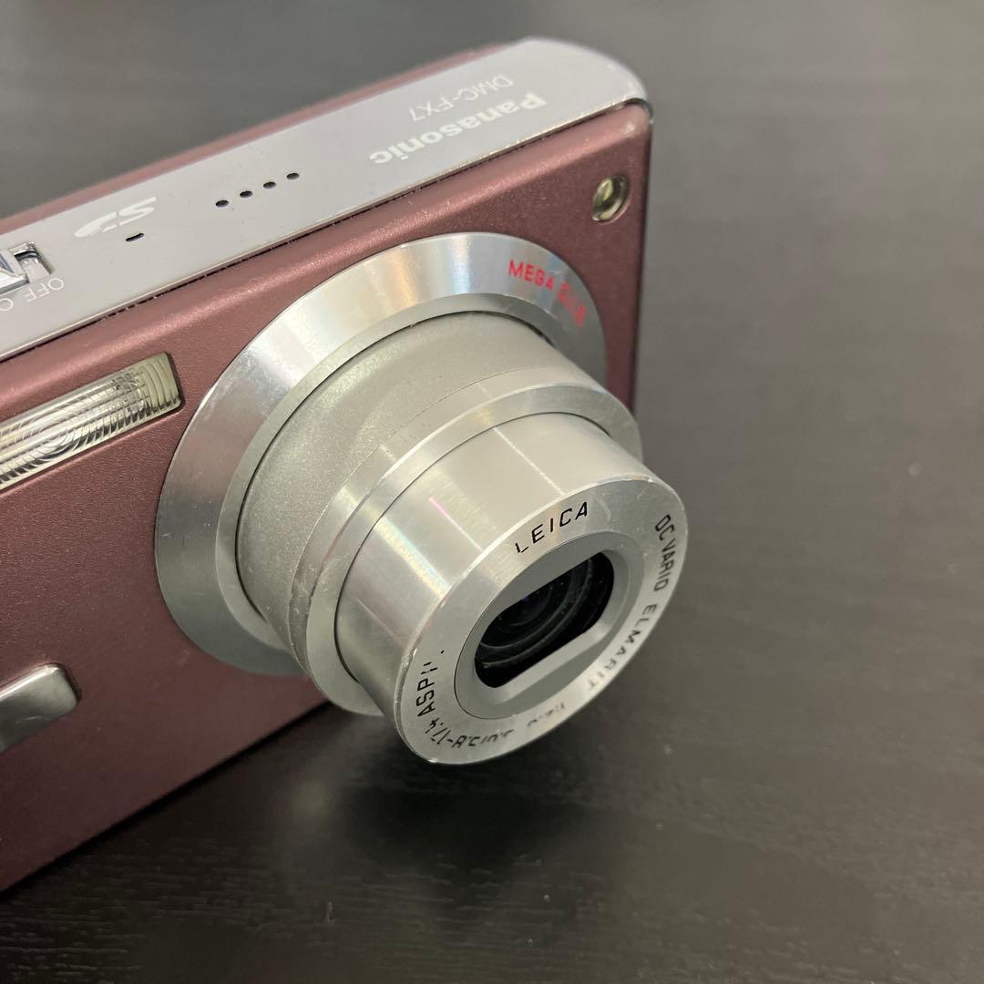 LUMIX DMC-FX7 コンパクトデジタルカメラ