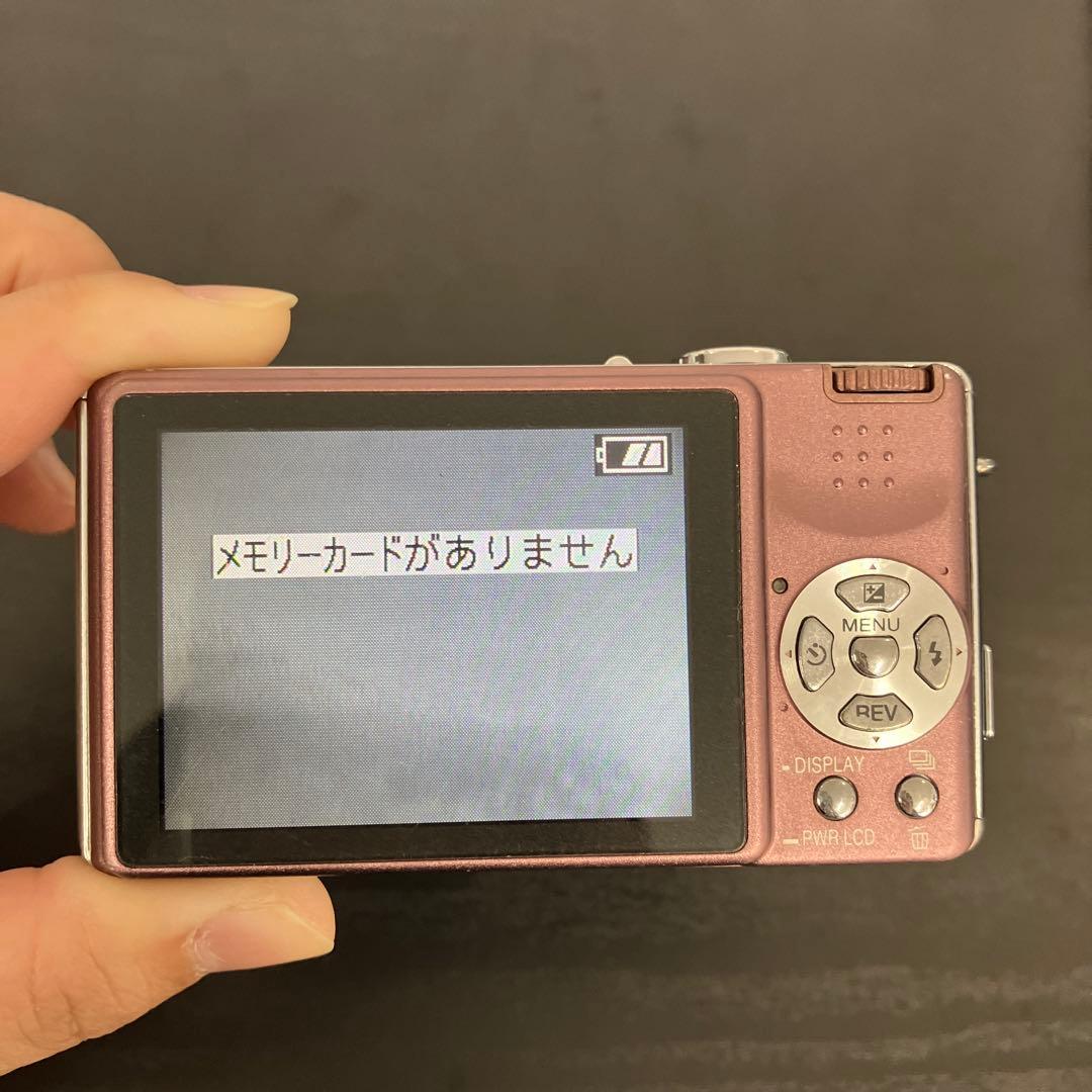 LUMIX DMC-FX7 コンパクトデジタルカメラ