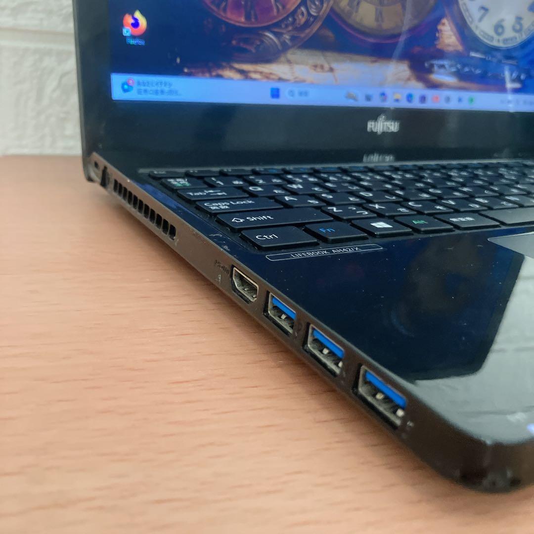Windows11✨SSDで サクサク快適☘️カメラ付すぐ使える黒ノートパソコン