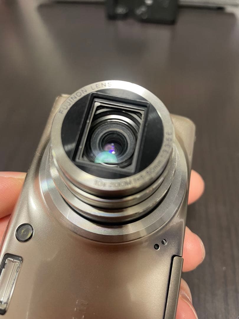 美品 FULIFILM finepix F80EXR コンパクトカメラ コンデジ