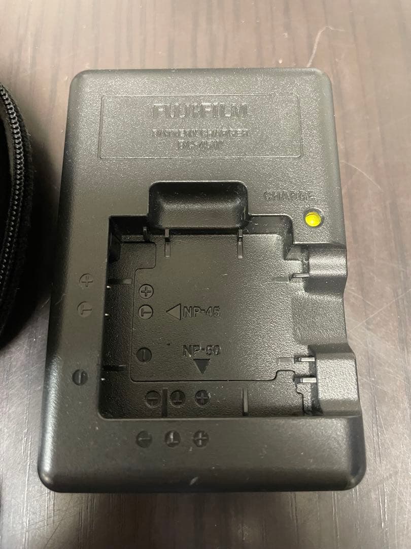 美品 FULIFILM finepix F80EXR コンパクトカメラ コンデジ