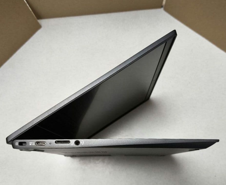 VKV18G-6　Office2021　i7-8565U 16GB　Win11